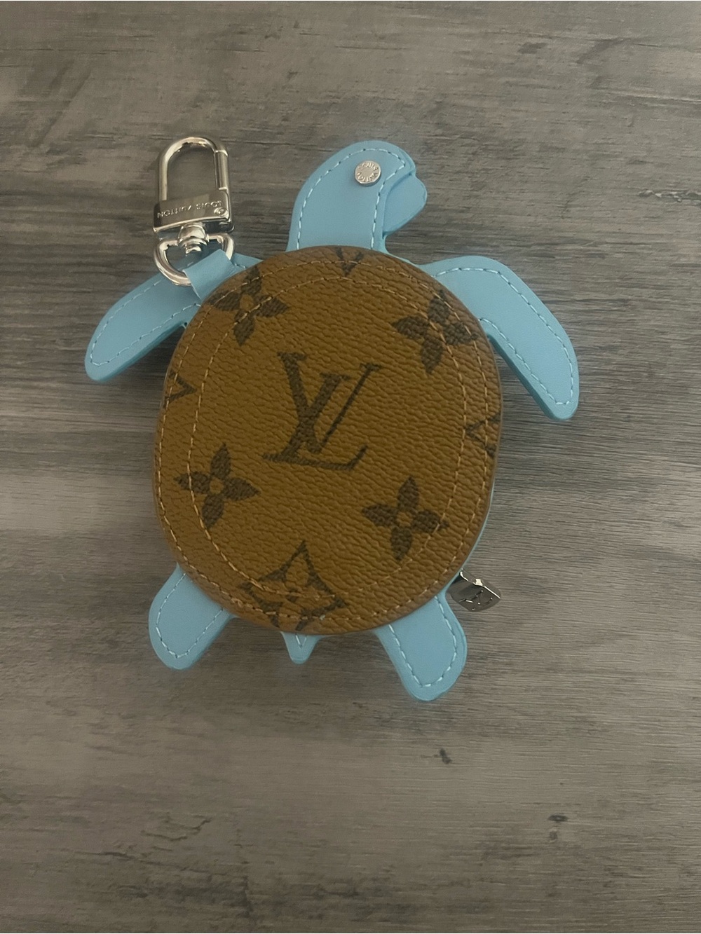 Blue Turtle Coin Pouch Keychain - Picture 3 of 5